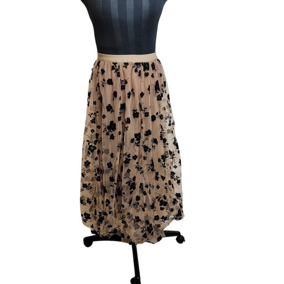 Chicwish Caramel 3D Posy Tulle Skirt – Embroidered Mesh Midi | Size S/M - Picture 2 of 10